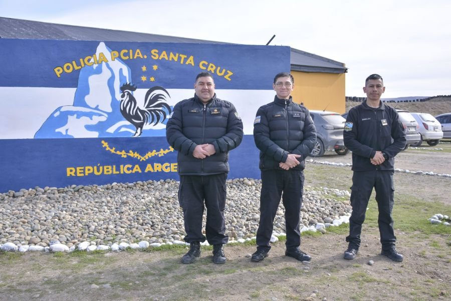 La Escuela de Formación de Agentes y Suboficiales fortalece la capacitación policial en Santa Cruz
