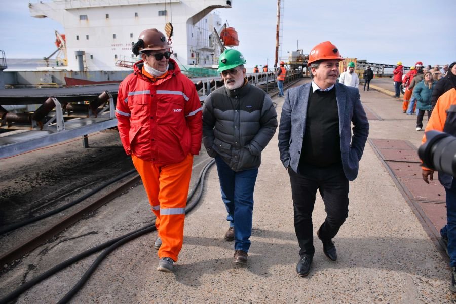 Leguizamón: “Hay muchas compañías que se están interesando por el carbón de Santa Cruz”