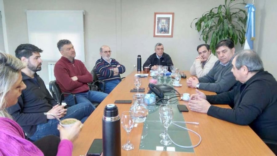 El Gobierno Provincial y ENARSA coordinan acciones para reactivar represas