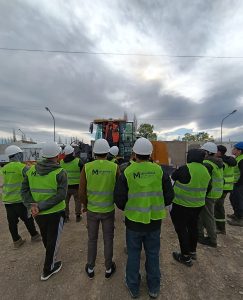 El Gobierno Provincial impulsa la capacitación en maquinaria pesada en Gobernador Gregores