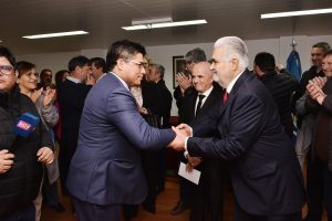 Vidal: "La justicia debe trabajar en beneficio del pueblo de Santa Cruz"