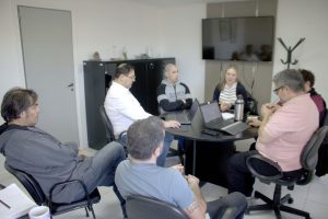 Buscan fortalecer inspecciones en producción hidrocarburífera y control ambiental de Santa Cruz