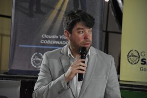 Se llevó a cabo la entrega de certificados en Maquinaria Pesada en Gobernador Gregores