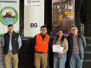 Se llevó a cabo la entrega de certificados en Maquinaria Pesada en Gobernador Gregores