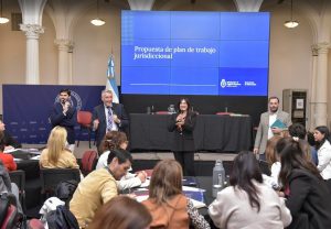 Gatica: “Estamos impulsando acciones concretas para vincular a los jóvenes con el mundo del trabajo”