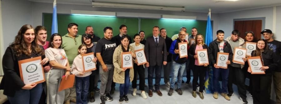 El Consejo Agrario Provincial entregó actas de posesión provisoria en Cañadón Seco