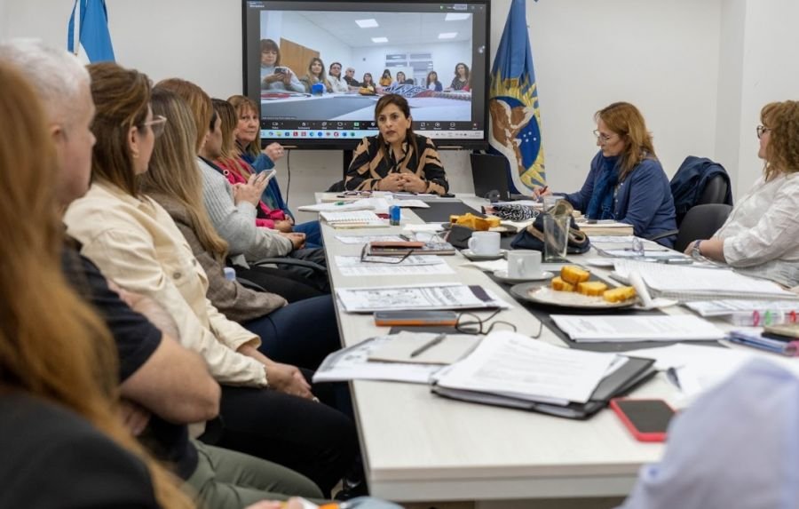 Con nuevas acciones conjuntas se fortalece la gestión educativa