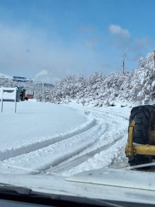 Cuenca Carbonífera: Vialidad Provincial respondió con rapidez ante la nevada y garantizó la circulación