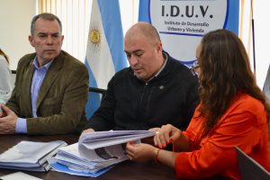IDUV acelera los procesos licitatorios para reactivar la obra pública