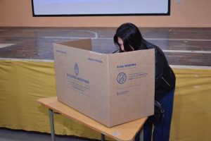 #SantaCruzElige2025: se llevó adelante una charla abierta sobre el funcionamiento de la Boleta Única de Papel