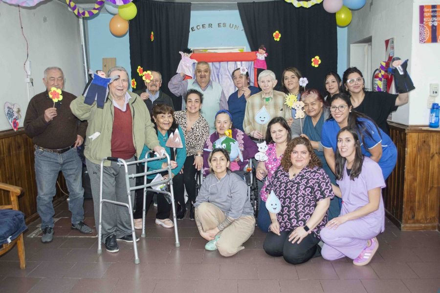 Se realizó una jornada intergeneracional en la Residencia para Adultos Mayores “Dr. Braulio Zumalacarregui”