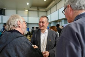 Daniel Álvarez acompañó la apertura de la Feria del Libro en Perito Moreno