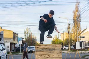 Plaza, mate y música: el Espacio de Juventudes fue escenario de una jornada de encuentro y expresión joven