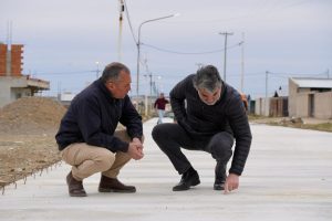 Daniel Álvarez recorrió instituciones y obras en ejecución en Puerto San Julián
