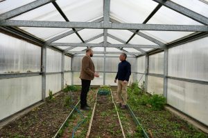 Daniel Álvarez encabezó una jornada de trabajo en Puerto Santa Cruz junto al intendente Juan Manuel Bórquez
