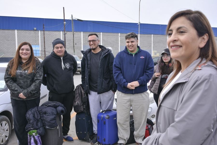 Educación acompañó a la nueva delegación, de un total de 408 participantes, que partió a las prácticas en minería