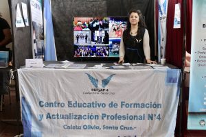 Comenzó la Expo Carreras en Caleta Olivia