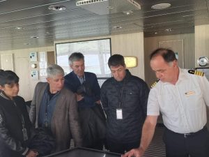 Puerto Deseado recibió al buque crucero National Geographic Endurance