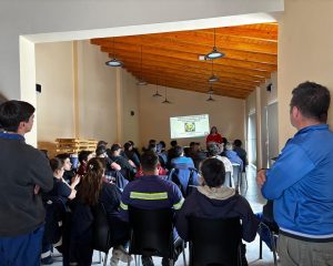 SPSE profundiza su programa de capacitaciones en distritos del norte santacruceño