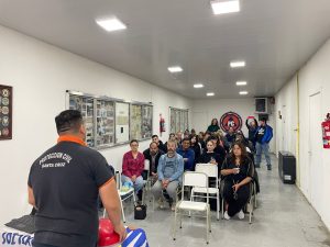 Capacitaron en primeros auxilios y RCP al personal del IDUV