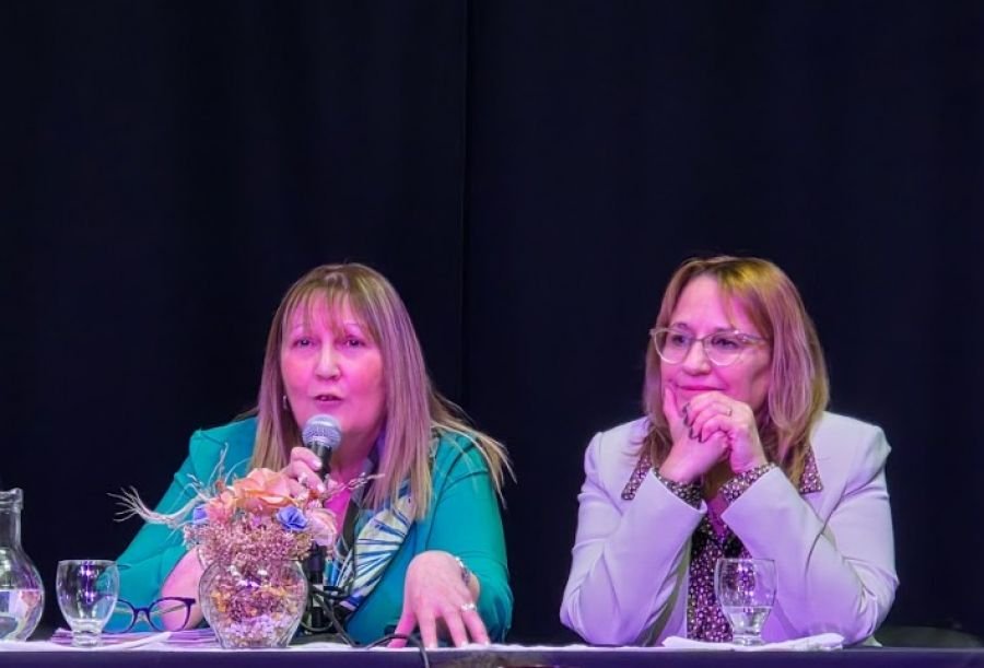 Pucheta: “El único camino es el diálogo con los estudiantes en las aulas, como lo ha entendido AMET”