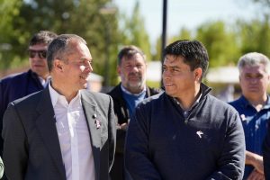 Claudio Vidal en Lago Posadas: destacó la importancia del desarrollo productivo de la localidad