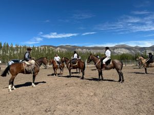 Claudio Vidal visitó diferentes obras que se realizan en Lago Posadas