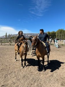 Claudio Vidal visitó diferentes obras que se realizan en Lago Posadas