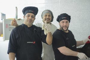 Cena show por el Mes de las Personas Mayores: fue una noche de encuentro, alegría y comunidad