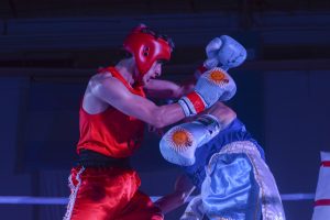 Con homenajes y talento joven, “Guantes de Oro” volvió a Río Gallegos