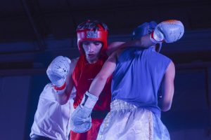 Con homenajes y talento joven, “Guantes de Oro” volvió a Río Gallegos