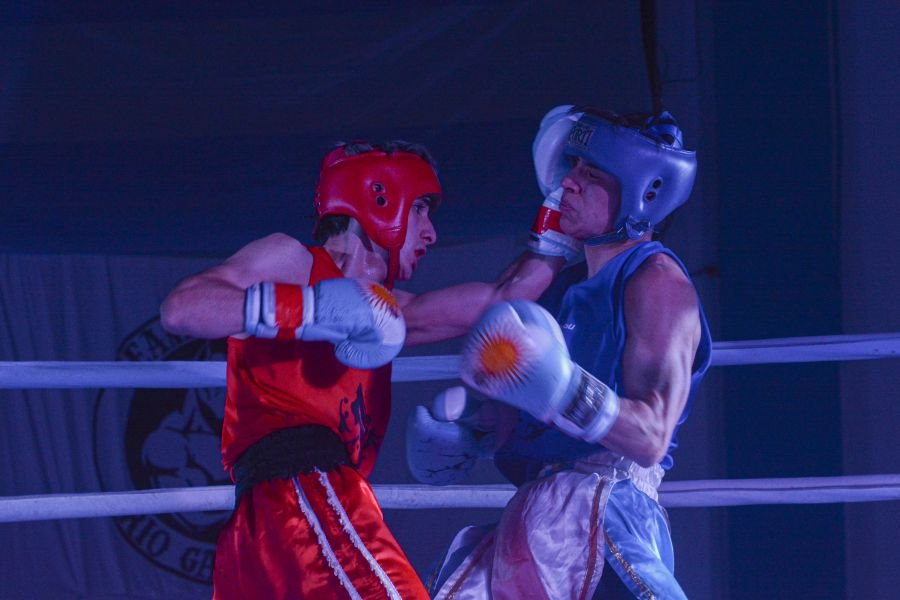 Con homenajes y talento joven, “Guantes de Oro” volvió a Río Gallegos