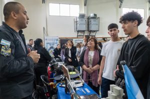 Rasgido valoró la Expo Carreras como espacio para el desarrollo integral de los jóvenes y comunidad