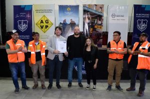 Impacto social e institucional: Culminó la Capacitación de Maquinaria Pesada en Puerto Santa Cruz