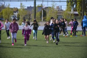 Gran Encuentro de Mini Atletismo Escolar en Río Gallegos