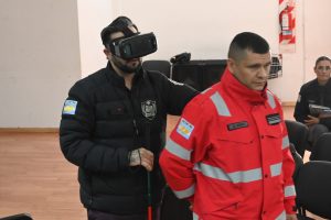 Seguridad capacitó a sus fuerzas en asistencia a personas con discapacidad visual