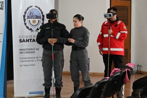Seguridad capacitó a sus fuerzas en asistencia a personas con discapacidad visual