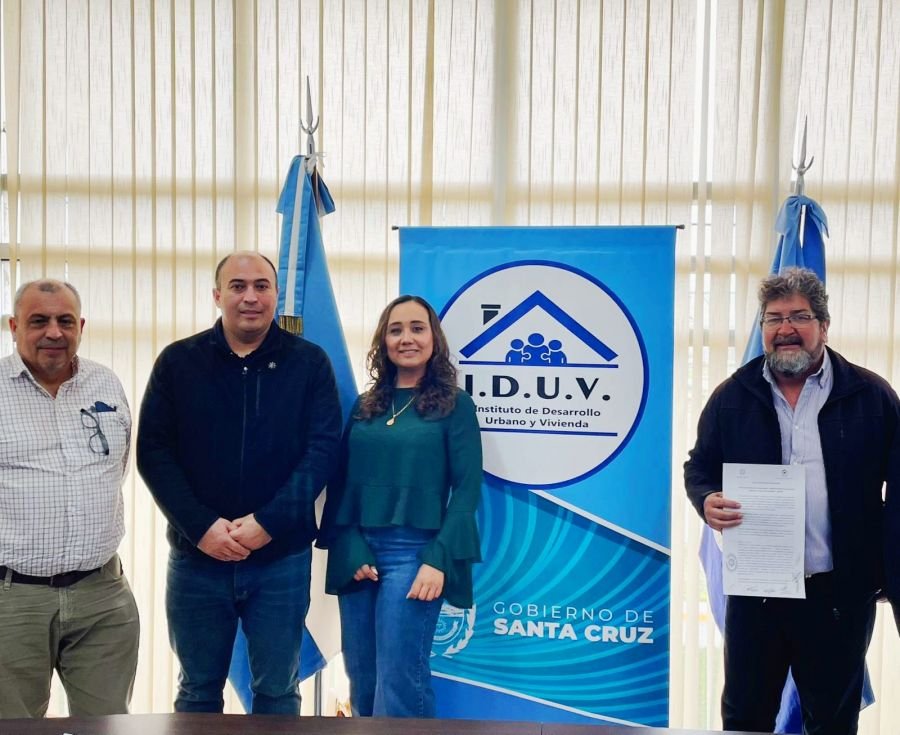 Se realizó apertura de sobres para la construcción de viviendas en Lago Posadas y Tres Lagos