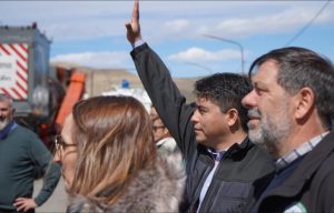 En Ramón Santos: Vidal acompañó la llegada de maquinaria esencial para la nueva etapa en la producción provincial