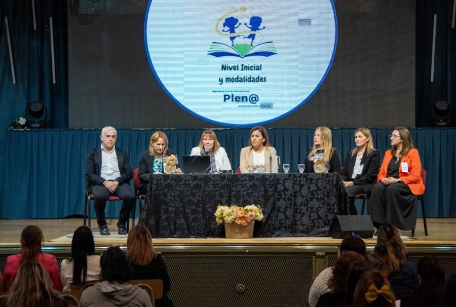 Rasgido: “La mejora de la educación se construye y potencia entre todos”