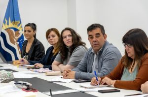 Avanza el trabajo conjunto para fortalecer la gestión educativa en Santa Cruz