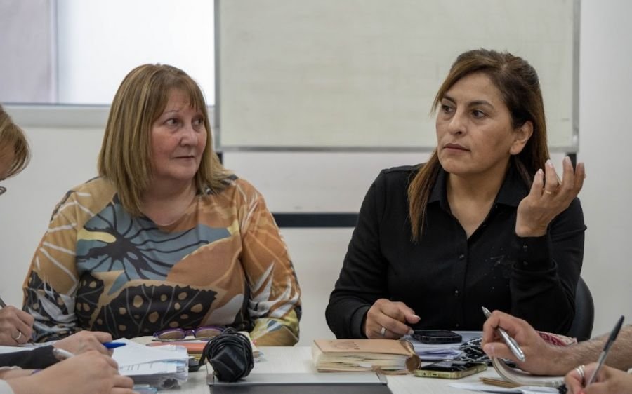 Avanza el trabajo conjunto para fortalecer la gestión educativa en Santa Cruz