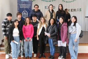 Se realizó la Expo Carreras 2025 en Los Antiguos