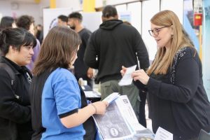 Se realizó la Expo Carreras 2025 en Los Antiguos