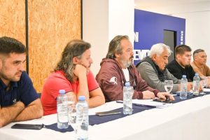 Impulsan el diálogo y la coordinación para garantizar la operatividad en los puertos