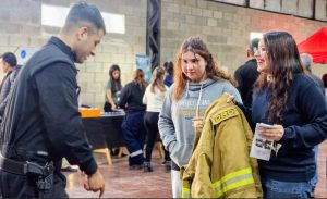 Estudiantes de Pico Truncado recorrieron la Expo Carreras 2025