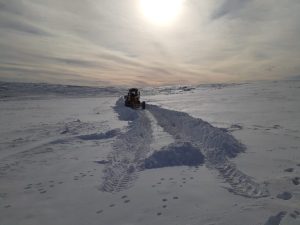Vialidad Provincial coordinó operativo de rescate de una familia varada al sur de Las Heras