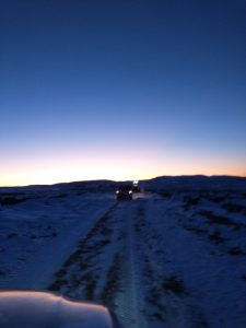 Vialidad Provincial coordinó operativo de rescate de una familia varada al sur de Las Heras