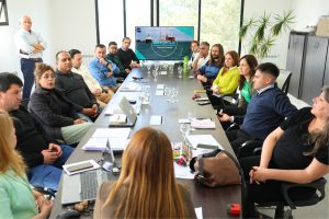 Reunión de planificación portuaria en la sede central de UNEPOSC