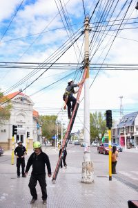 Alumnos de la Escuela Industrial N°6 realizan prácticas profesionalizantes en entes provinciales